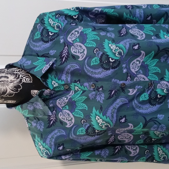 💜Lands' End💜 - Purple/Green Floral Paisley Supima Cotton Button Down - Picture 5 of 11